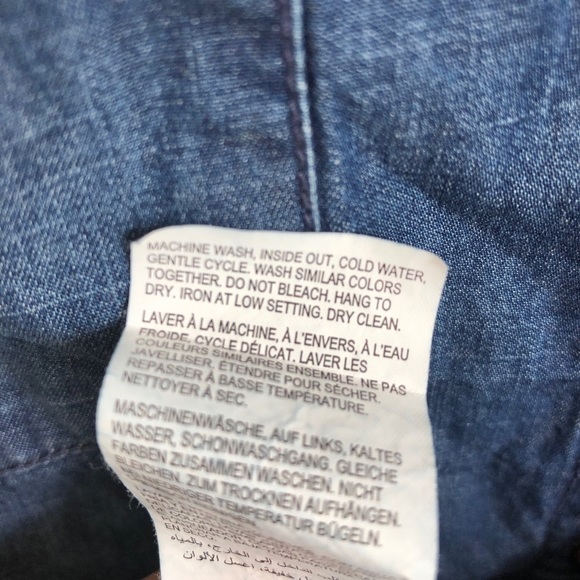 WOMEN’S denim embroidered button down - Picture 10 of 10